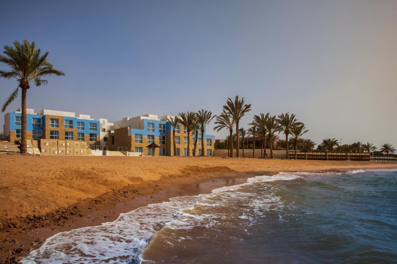 Luxotel Aqaba Beach Resort & Spa Only 15 Years Plus Exterior foto