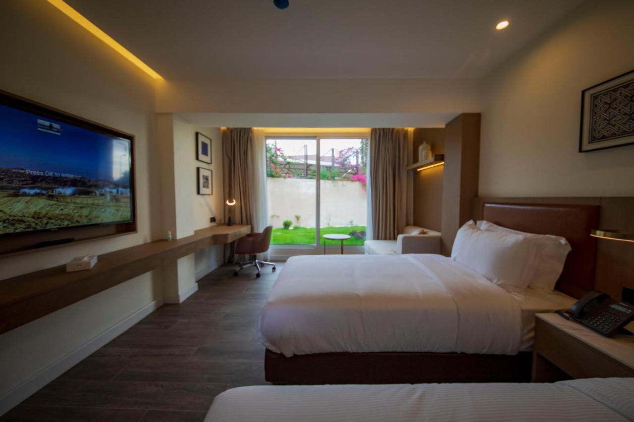 Luxotel Aqaba Beach Resort & Spa Only 15 Years Plus Exterior foto